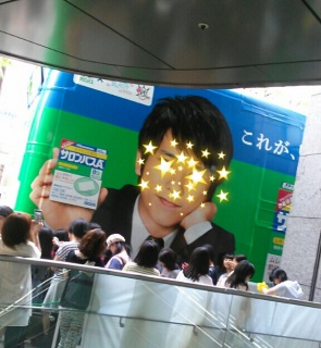 ���F������